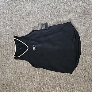 Nike Women's Dri-FIT Training Tank Size Small